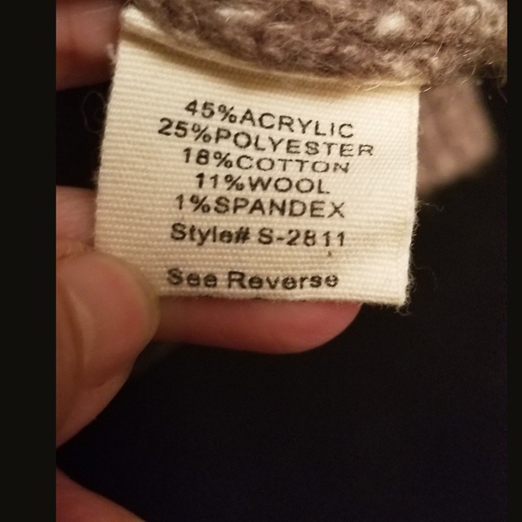 M Rena Soft  Large Button Front Cardigan - Picture 4 of 5